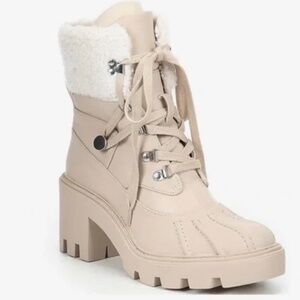 NWT Steve Madden Northern Boots